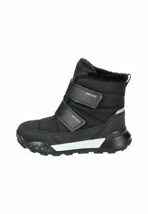Zwarte waterdichte enkelboots met een synthetisch bovenwerk, klittenbandsluitingen en een gestructureerde rubberen zool. Voorzien van een zachte binnenvoering voor warmte.