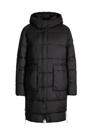 Zwarte lange gewatteerde winterjas met capuchon, voorflapzakken en zijritsen bij de zoom.