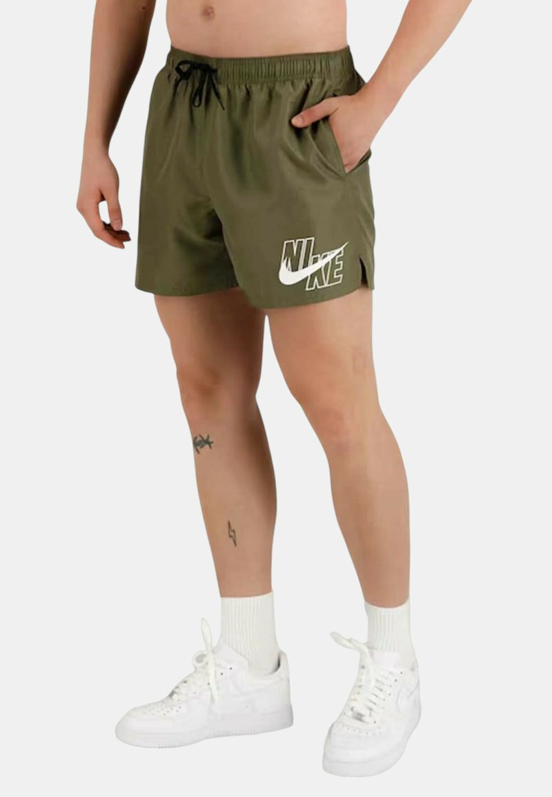 Nike SB Bañador corto - green