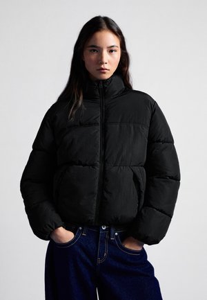 Bershka, PUFFY JACKET - Winterjacke - black