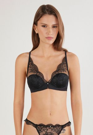 Voorgevormde BH - black