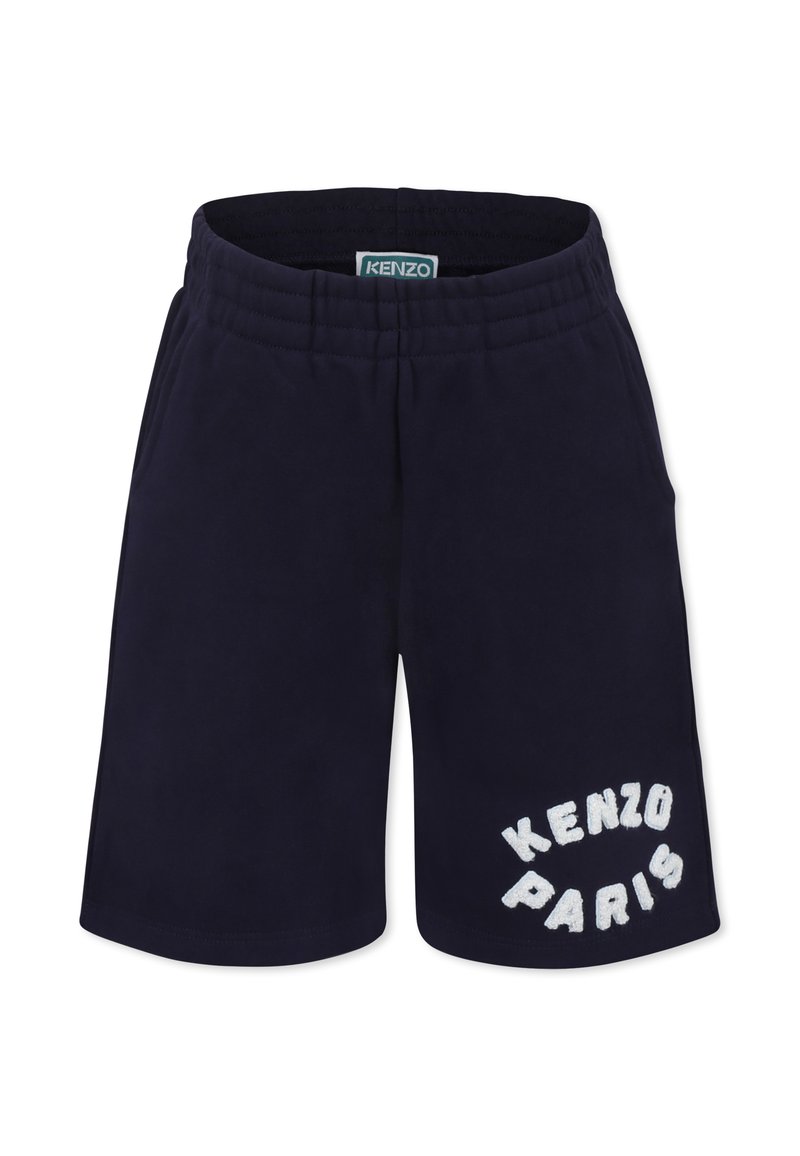 Shorts bleu marine avec une taille élastique, comportant le texte brodé blanc "KENZO PARIS" sur le côté gauche en bas. Texture de tissu lisse.