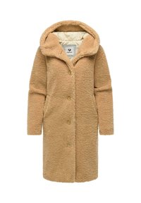 Manteau mi-long, duveteux, couleur beige, fabriqué dans un matériau doux. Dispose d'une grande capuche, d'une fermeture à boutons et de poches latérales. Design texturé et confortable.