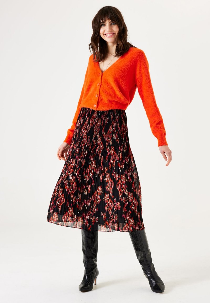 Garcia Vest - flame scarlet