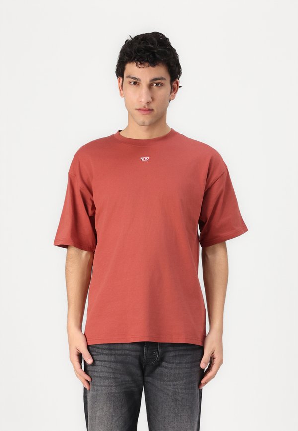 BOXT UNISEX - Basic T-shirt