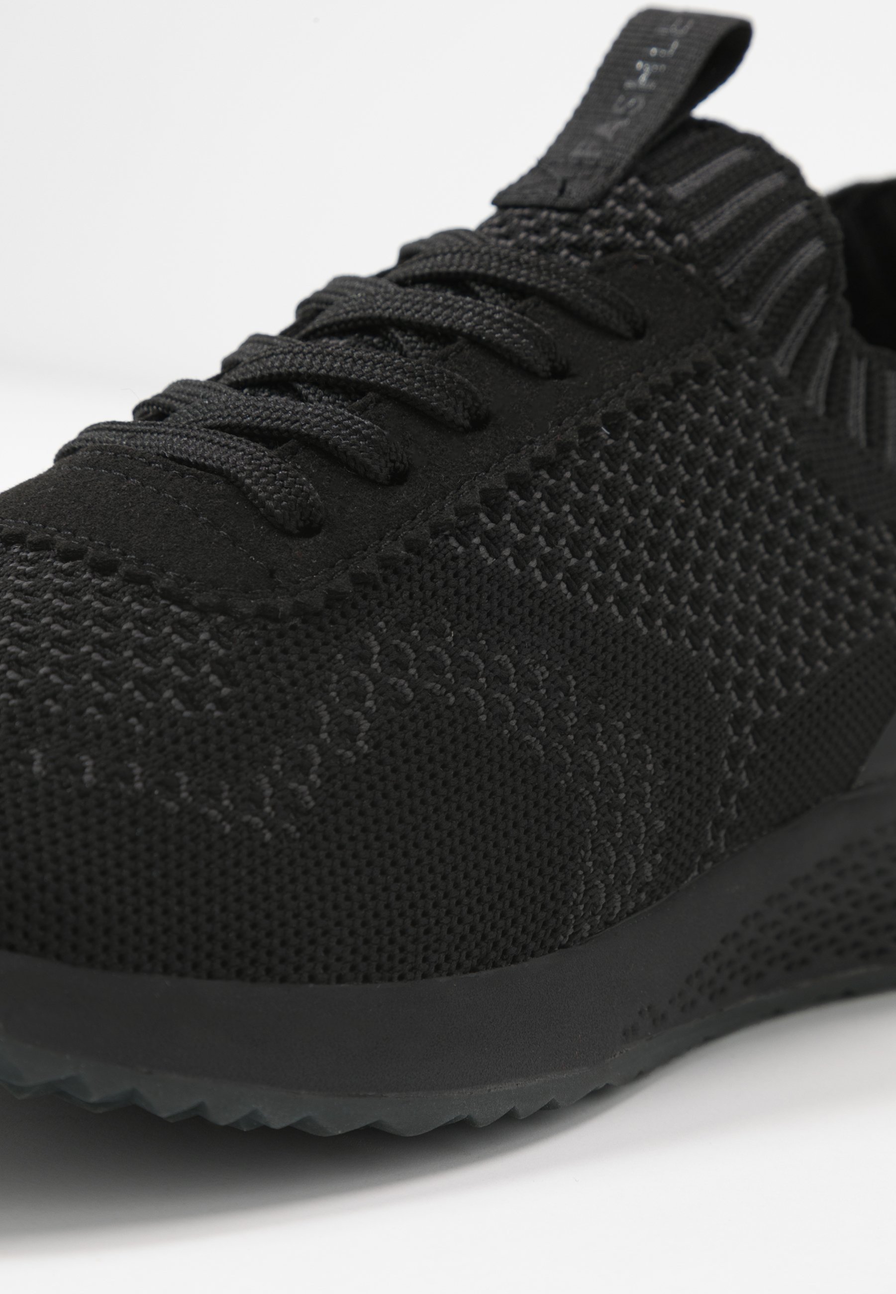 Tamaris Fashletics Joggesko blackdark grey Zalando.no Tamaris Fashletics Joggesko blackdark grey Zalando.no