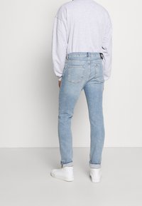 Dr.Denim Vaqueros tapered - light-blue denim