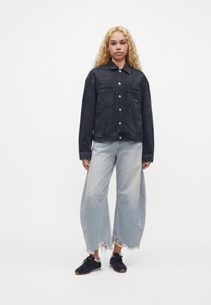Tommy Jeans, BACK RHINESTONE LOGO SLIM DENIM TRUCKER JACKET - Дънково яке - denim black