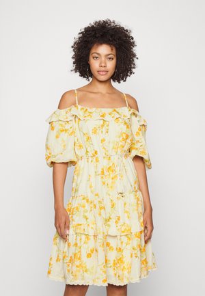 YAS YASSOMELLI 2/4 OS DRESS - FEST - Rochie de zi - birch/somelli print