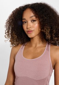 Hummel SEAMLESS - Linne - woodrose rose taupe melange