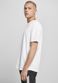Urban Classics 2 Pack - T-shirts - white