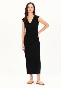 Caroll Jurk - noir
