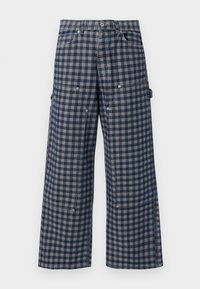 Παντελόνι με φαρδιά μπατζάκια σε μπλε ναυτικό και γκρι καρώ μοτίβο, με μπροστινές και πλαϊνές τσέπες και κούμπωμα με κουμπί στη μέση.