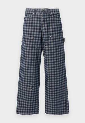 Weitere Hosen mit marineblauem und grauem Karomuster, Front- und Seitentaschen sowie einem Knopfverschluss in der Taille.