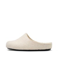 Unselected, cream