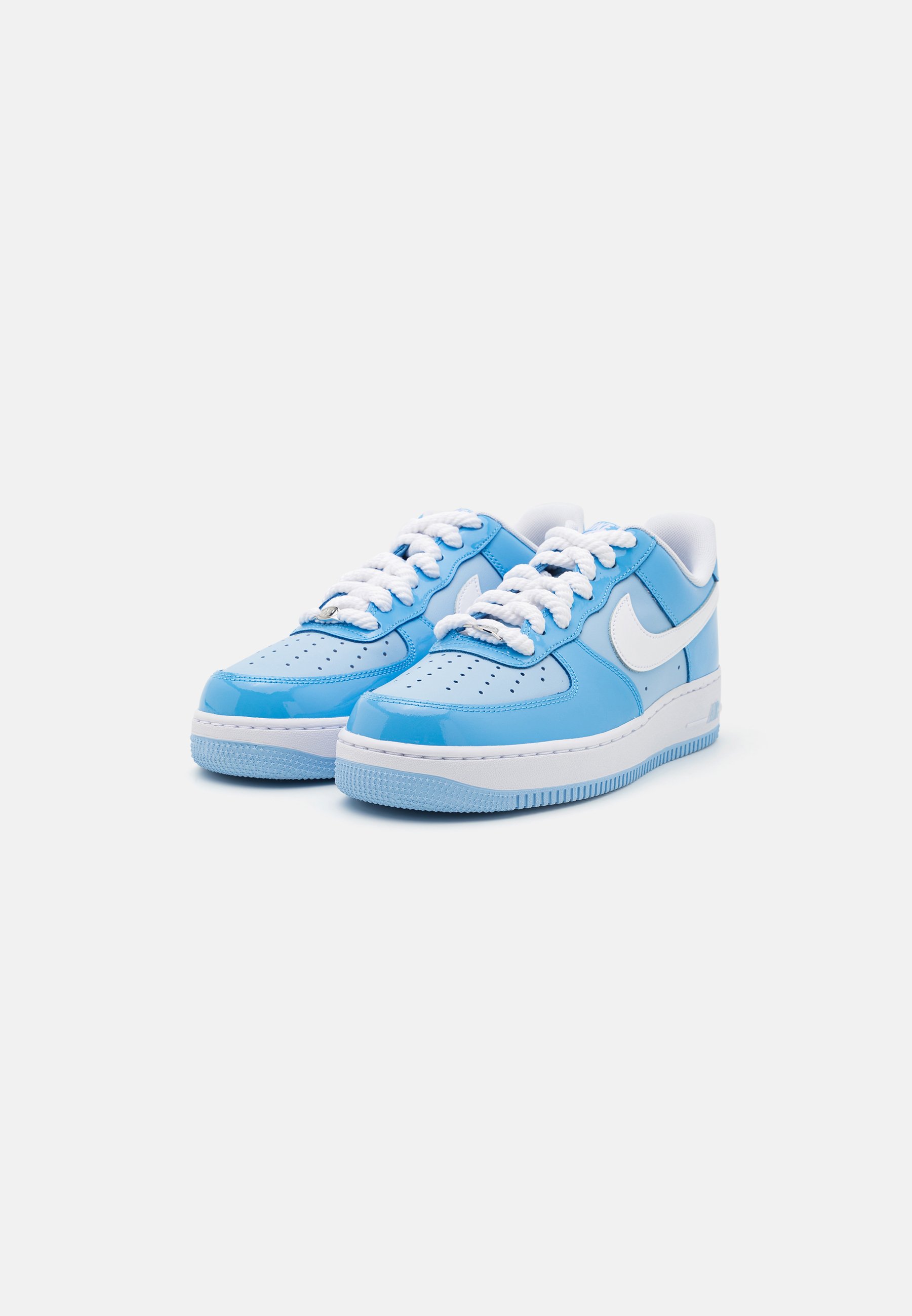 white & pl blue air force 1 lv8 trainers youth