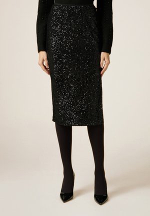 IN PAILLETTES - Gonna a tubino - nero