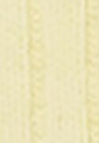 Tessuto giallo chiaro con una texture sottile, che presenta un motivo discreto e una finitura morbida e liscia, ideale per rivestimenti o decorazioni d'interni.
