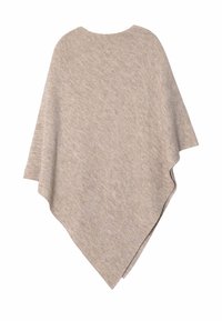 Poncho beige hecho de una tela suave y texturizada con un diseño suelto. Cuenta con un corte asimétrico y amplias aberturas para los brazos que facilitan su uso.