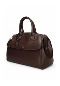 Borsa a tracolla in pelle marrone con manici doppi, chiusura a pattina e un'accenno di lucchetto in argento. Presenta una texture liscia e un branding minimo.