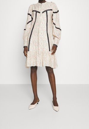 Freizeitkleid - off-white