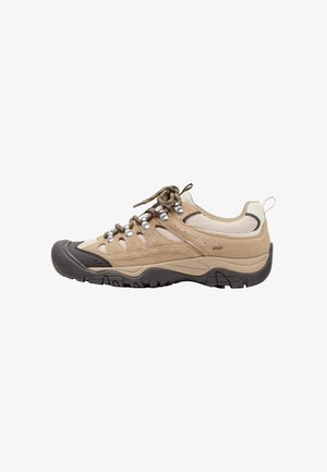 Stradivarius, S008 Track - Baskets basses - beige