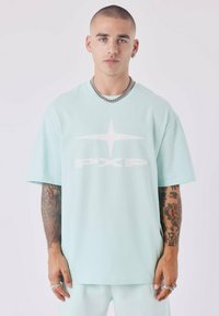 Seleccionado, honeydew