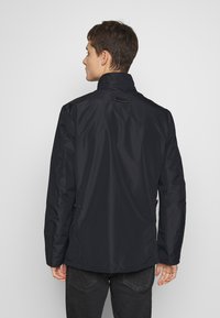 Thumbnail Image 3