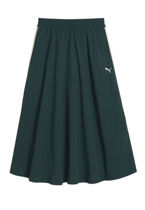 Jupe verte, longueur genou, en tissu léger avec une taille élastique, des poches latérales et un petit logo blanc sur le bas à l'avant.