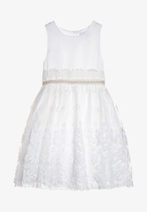 Biała sukienka bez rękawów z kwiatowym haftem koronkowym na spódnicy i w talii, z okrągłym dekoltem i zapięciem na zamek błyskawiczny z tyłu.