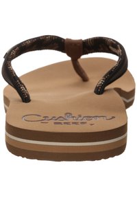 Svart flip-flop-sandal med en teksturert stropp og polstret beige fotbed. Har en hvit og brun stripet såle og preget logo.