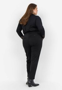 Wasabi Concept WA-STELLA 8 - Top dugih rukava - black