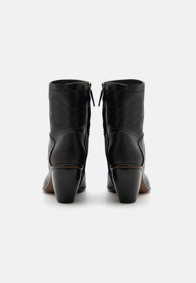 Vivienne Westwood ATOM ANKLE BOOT - Klassiset nilkkurit - black