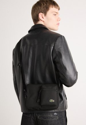 Lacoste REPORTER BAG - Borsa a tracolla - noir