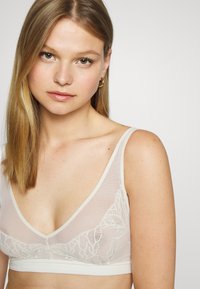 Schiesser SOFT - Bustier - off white