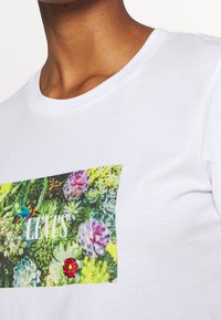 Levi's® Triko s potiskem - white