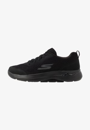 Zapatillas para caminar - black