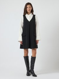 Yas yasmalea dress jerseyklaenning black y0121c1m1 q11 — klänning med fickor från Zalando