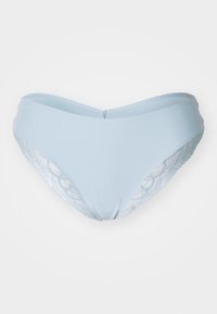 Unselected, misty turquoise
