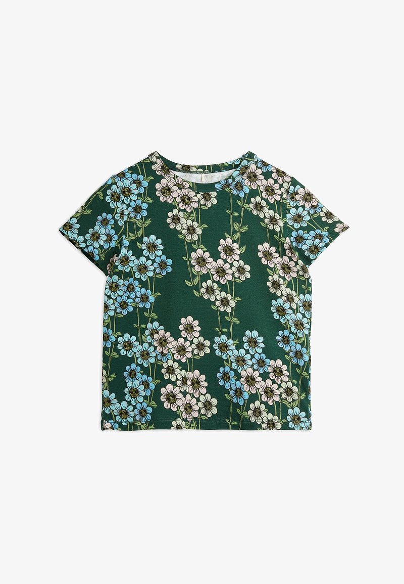 Žalia trumpų rankovių marškinėliai, dekoruoti gėlių raštu su mėlynomis ir rožinėmis gėlėmis, juodomis centro dalimis ir apvaliu kaklu. Minkšta audinio tekstūra.