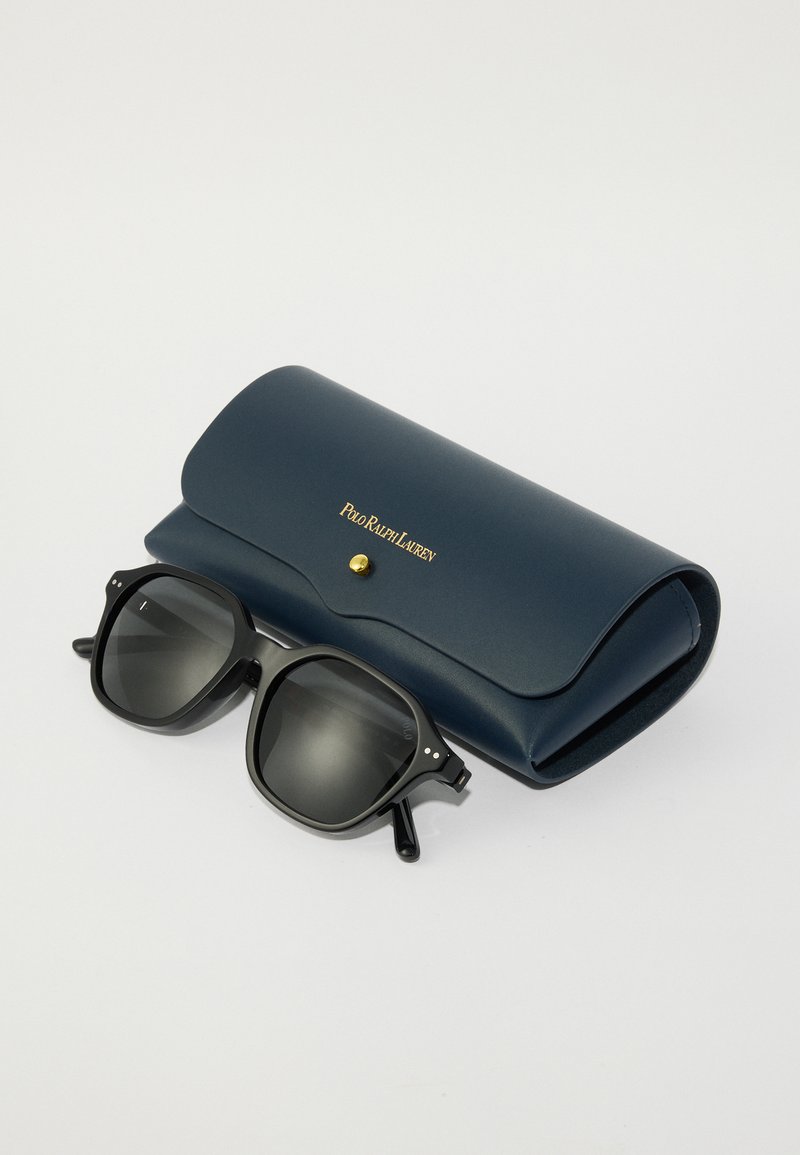 Polo Ralph Lauren UNISEX Lunettes de soleil black/dark grey