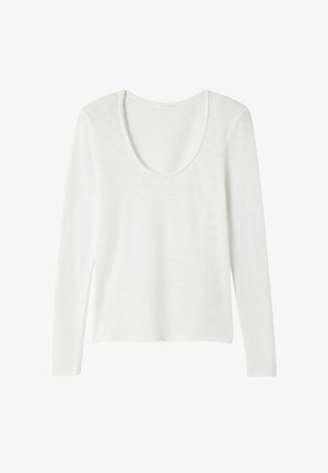 Balts garām piedurknēm tops no viegla, mīksta auduma ar apaļu kakla izgriezumu un brīvu piegriezumu. Raksturīga vienkārša, gluda tekstūra.