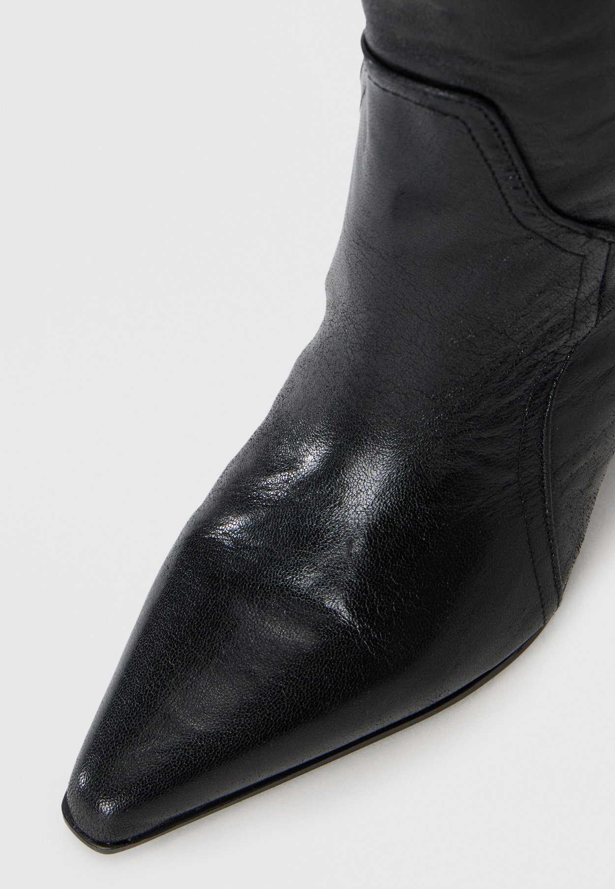 SADDLE