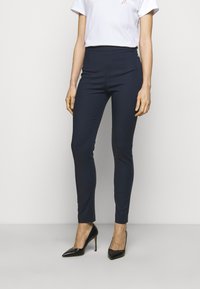 Patrizia Pepe - PANTALONI TROUSERS - Pantaloni - navy Immagine in miniatura 1