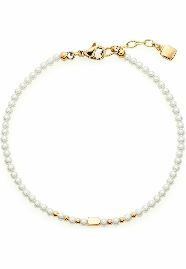 Bracciale di perle bianche con accenti dorati, dotato di chiusura a granchio e catena regolabile. Le perle sono lisce e di forma rotonda uniforme.