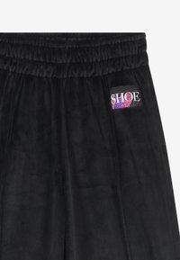 Shoe PAMYLA  - Trousers - black