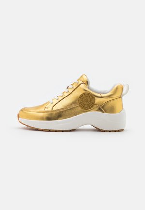 Sneakers laag - gold-coloured