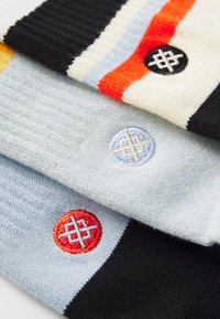 Stance WEEKLY GRIND CREW UNISEX 3 PACK - Strømper - iceblue