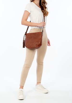 SURI FREY, Sac bandoulière - cognac