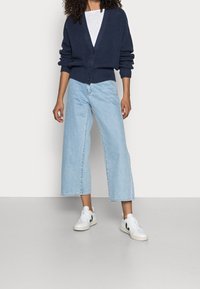 Esprit Kofta - dark blue